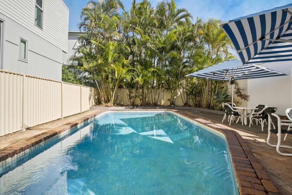 3 Bedroom Miami Oceanfront Paradise * Gold Coast